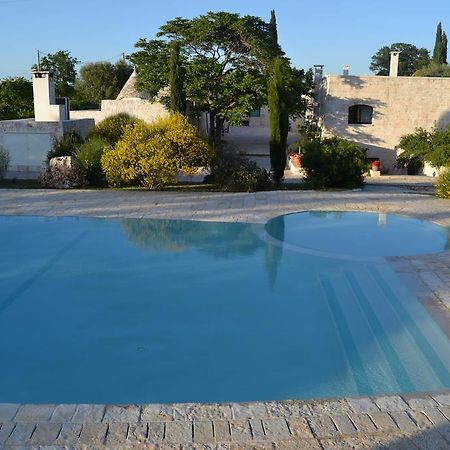 B&B Corte Del Camedrio Чистернино Экстерьер фото